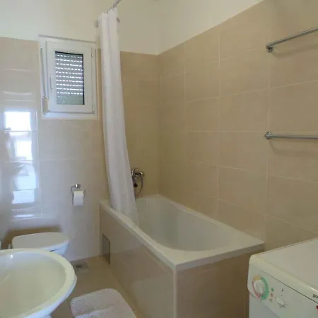 In With Sea View, Balcony, Air Conditioning, Wifi 809-2 * Ljubač
