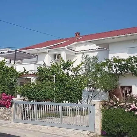 In With Sea View, Balcony, Air Conditioning, Wifi 809-2 * Ljubač