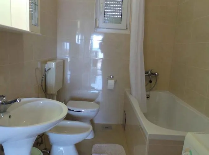 In With Sea View, Balcony, Air Conditioning, Wifi 809-2 Apartman Ljubač